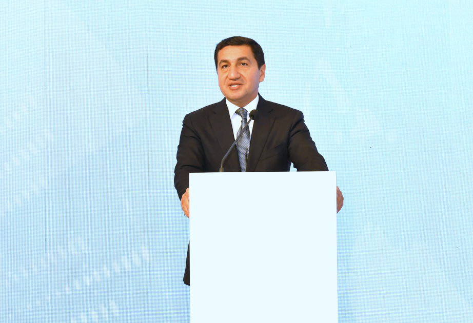 Hikmet Hadjiyev : Le Global Media Forum de Choucha favorise l'émergence de nouvelles idées et de perspectives innovantes