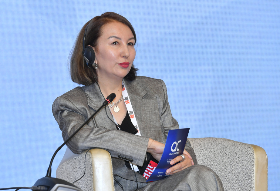 Ayna Zadabek: “Si los periodistas utilizan adecuadamente la inteligencia artificial, tendrá un gran impacto en el desarrollo de los medios”