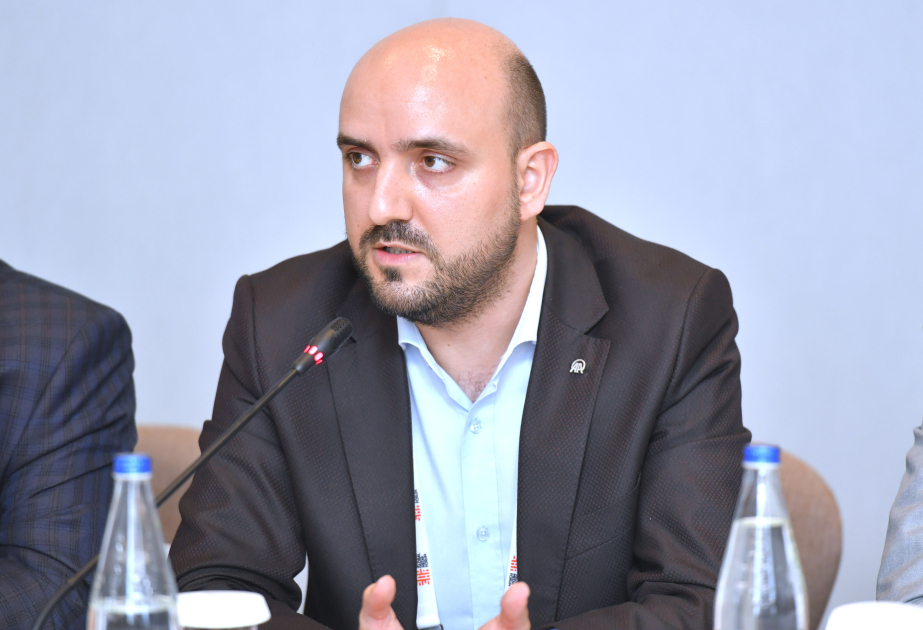 Anadolu agentliyinin əməkdaşı: Daha çox sosial şəbəkələrə uyğun videolar hazırlayırıq
