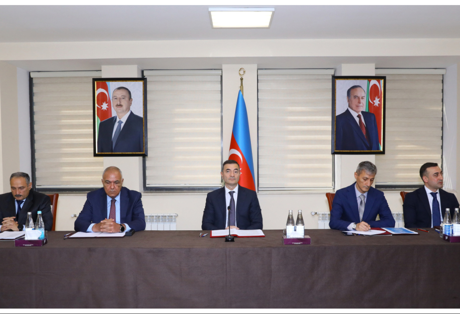 XRİTDX-də ilk yarımilin yekunlarına həsr olunmuş müşavirə keçirilib