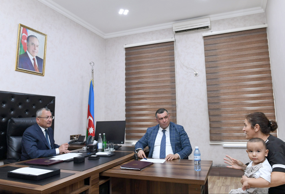 Keçmiş məcburi köçkünlərin müraciətləri dinlənilib