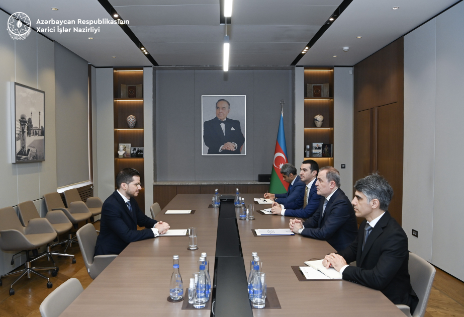 Canciller de Azerbaiyán se reunió con el Embajador de Israel con motivo del fin de su misión diplomática