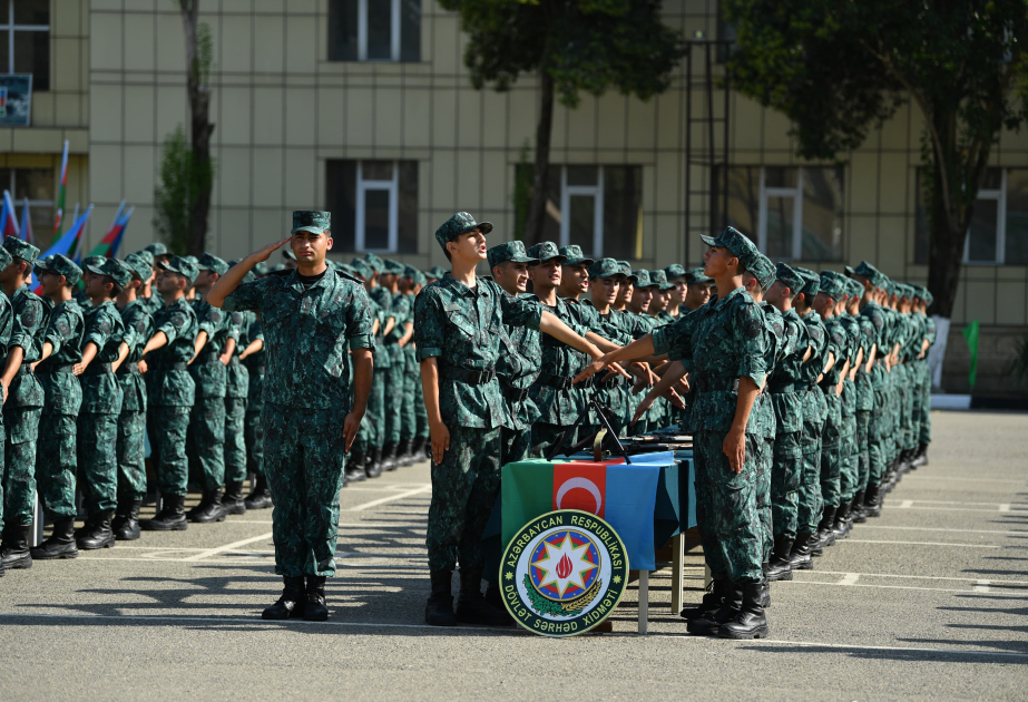 Gənc əsgərlərin andiçmə mərasimi keçirilib