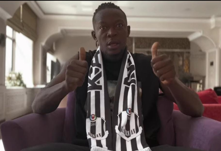كروان اليفلاخي يعلن إنهاء صفقة انتقال مدافع نيجيري