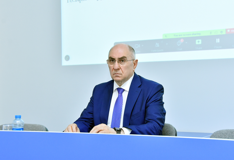 Sənaye 4.0 platforması əsasında iqtisadiyyatın rəqəmsal transformasiyası problemləri tədqiq olunur