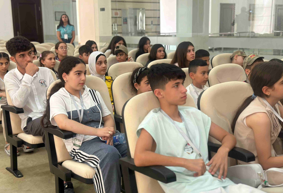 Qubada tələbələr və şəhid-qazi övladları üçün yay düşərgəsinin açılışı olub