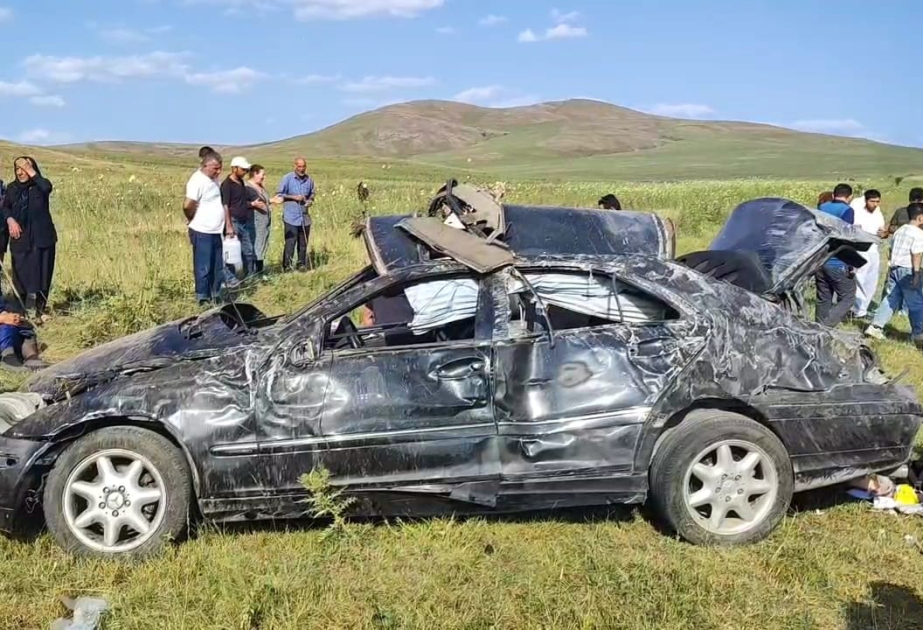В Лачине перевернулся автомобиль, есть погибшие
