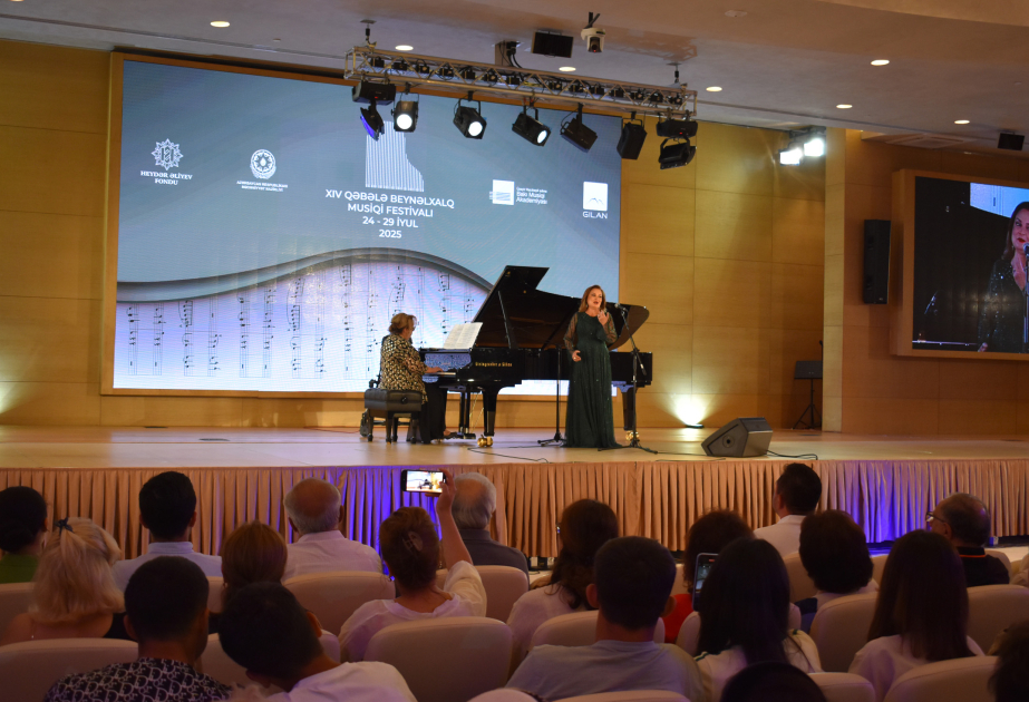 Qəbələ festivalında Üzeyir Hacıbəylinin 140 illiyinə həsr edilmiş konsert təqdim olunub