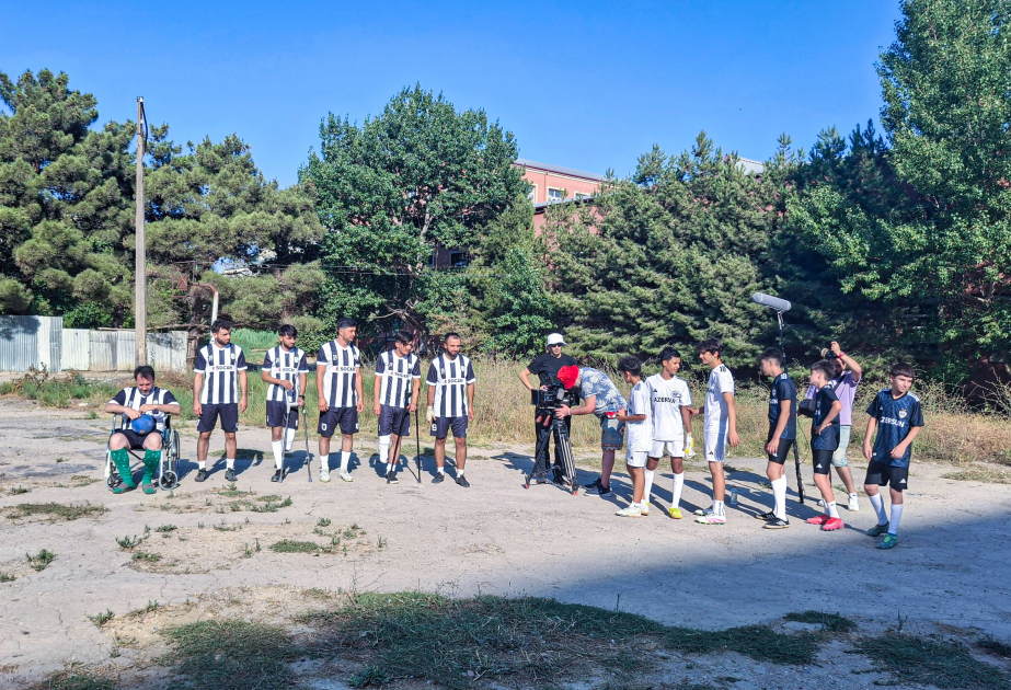 Oyun meydançasından çəkiliş meydançasına- Balaxanı neftçilərinin futbol komandası filmdə yer aldı