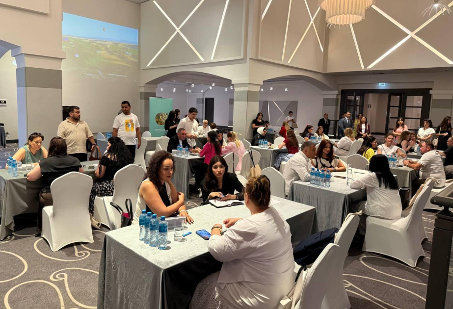 Организован ознакомительный тур в Азербайджан для представителей туркомпаний Казахстана и Узбекистана