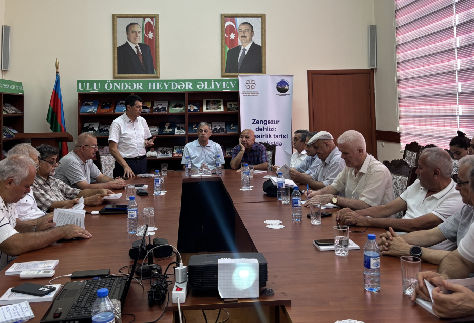 Gənclər Kitabxanasında “Zəngəzur dəhlizi: müasirlik tarixi kontekstdə” mövzusunda dəyirmi masa təşkil edilib