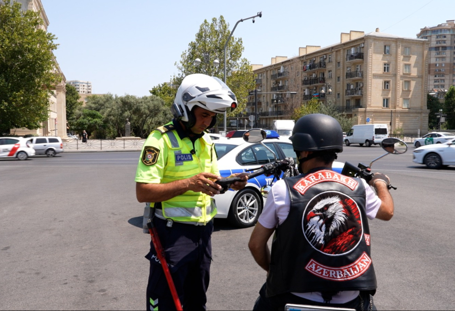 Polis ikitəkərli nəqliyyat vasitələrinin sürücüləri ilə profilaktik tədbirləri davam etdirir VİDEO
