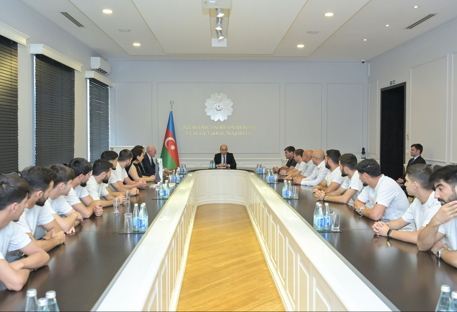 Avropa Universitetləri Futzal Çempionatının qalibi olan komanda ilə görüş keçirilib