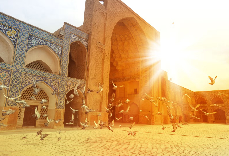 Extremwetter in Iran: Mehr als 50 Grad – Hitzewelle verschärft Wasserkrise
