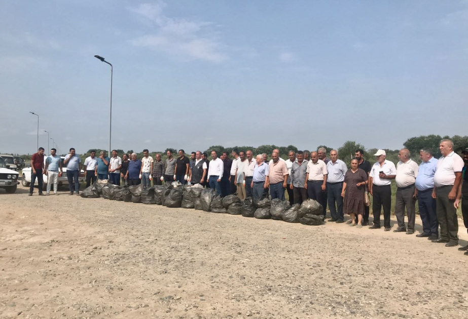 Kür çayının sahilində iməcilik keçirilib