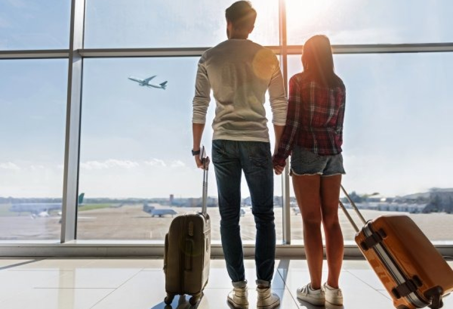 Almaniyada istehlakçıların hüquqlarının müdafiəsi təşkilatı dörd aviaşirkəti əl baqajı ilə ödəniş tələbinə görə məhkəməyə verib