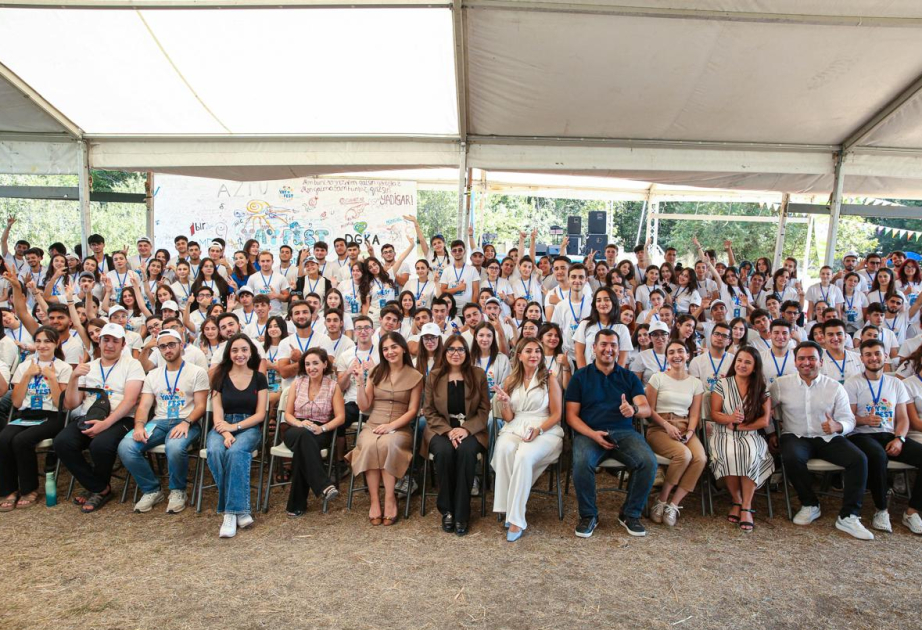 “Yay Fest 2025” gənclərin yüksək enerjisi ilə davam edir