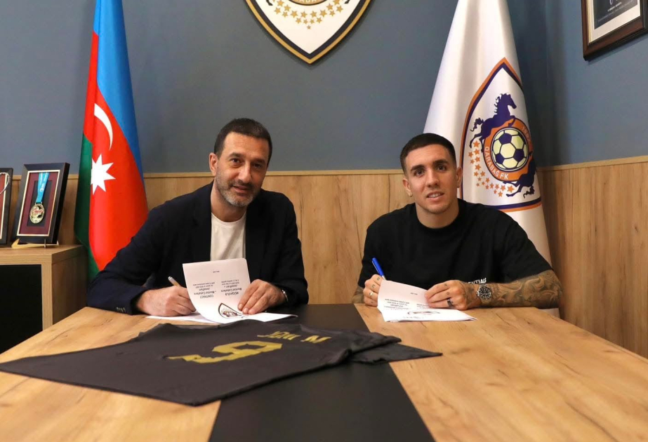 Exjugador de la selección española de fútbol en el Qarabağ