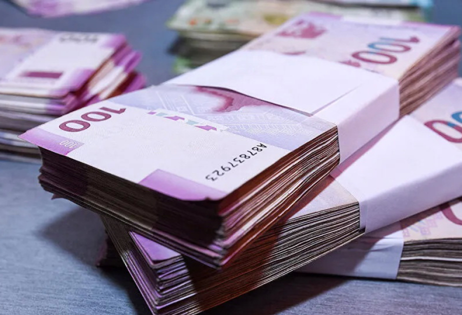 انخفاض القاعدة النقدية في أذربيجان