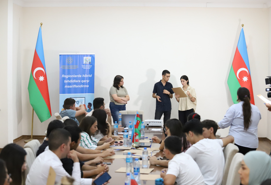 Füzuli və Beyləqan gəncləri üçün “Regionlarda hibrid təhdidlərə qarşı maarifləndirmə” təlimi təşkil olunub