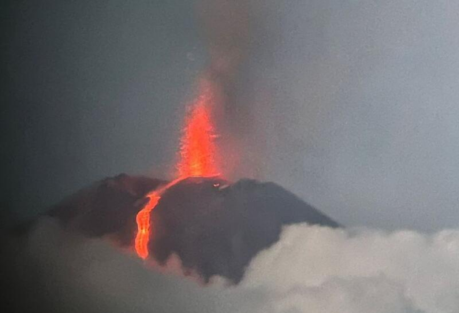 Russie: Le code d'alerte aérienne pour le volcan Klioutchevskoï