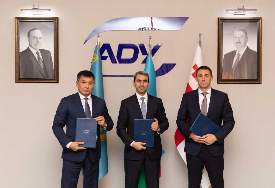 Новая перспектива для Среднего коридора: китайская компания присоединилась к совместному предприятию железнодорожных компаний Азербайджана, Грузии и Казахстана