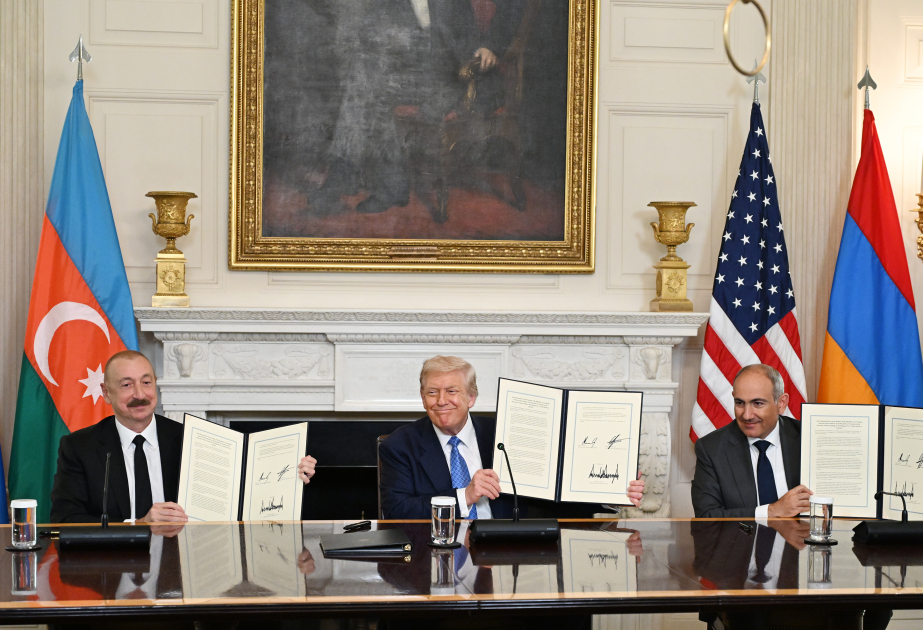 Signature d'une déclaration conjointe suite à la rencontre entre le Président azerbaïdjanais et le Premier ministre arménien à Washington VIDEO