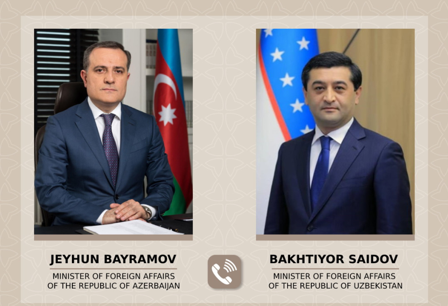 Azerbaijani and Uzbek FMs hold phone conversation