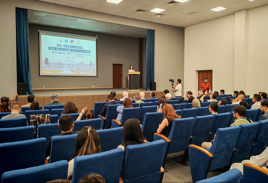 Qarabağ Universiteti 7-ci Türkoloji Yay Məktəbinə ev sahibliyi edir  YENİLƏNİB  VİDEO