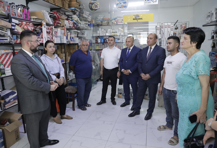 Özünüməşğulluq proqramı çərçivəsində gənclər üçün qurulmuş xidmət sahələrinə infotur təşkil edilib
