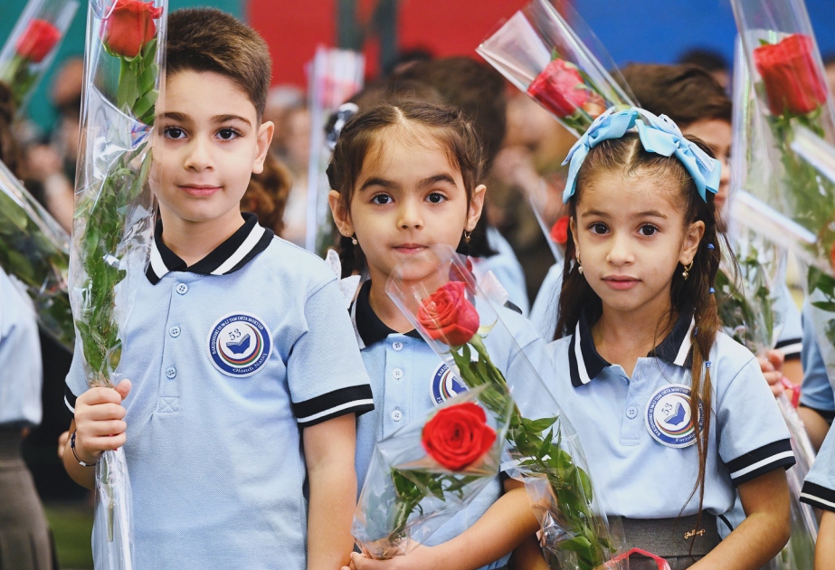 Agentlik: 125 min uşağın birinci sinfə qəbulu tamamlanıb