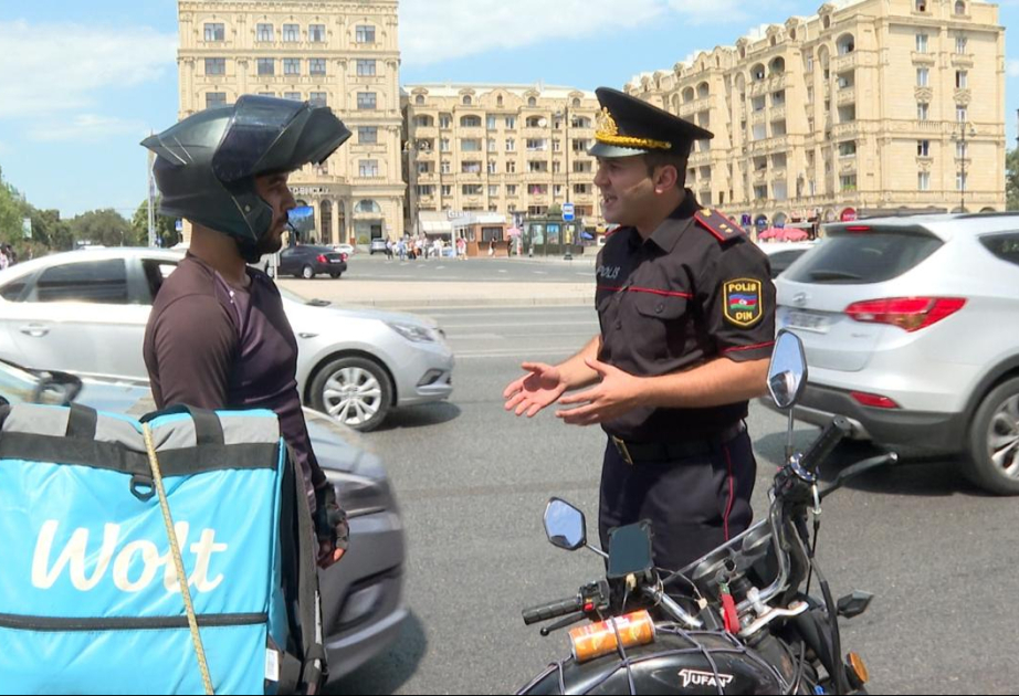 Polis sürücülərlə maarifləndirmə tədbirlərini davam etdirir VİDEO