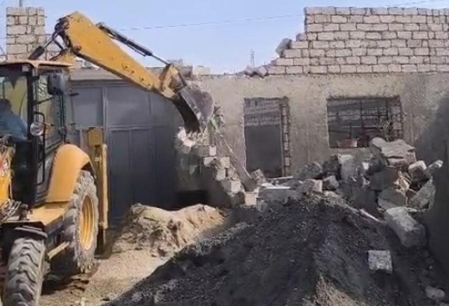 Fövqəladə Hallar Nazirliyi tərəfindən daha bir qanunsuz tikili sökülüb