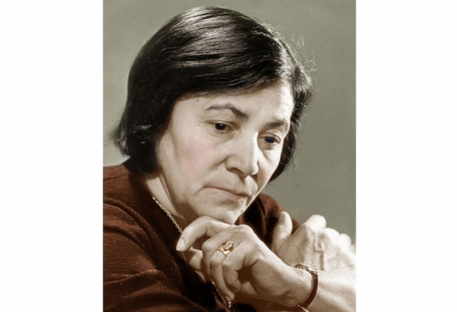 Первая женщина – Народный поэт Азербайджана Мирварид Дилбази