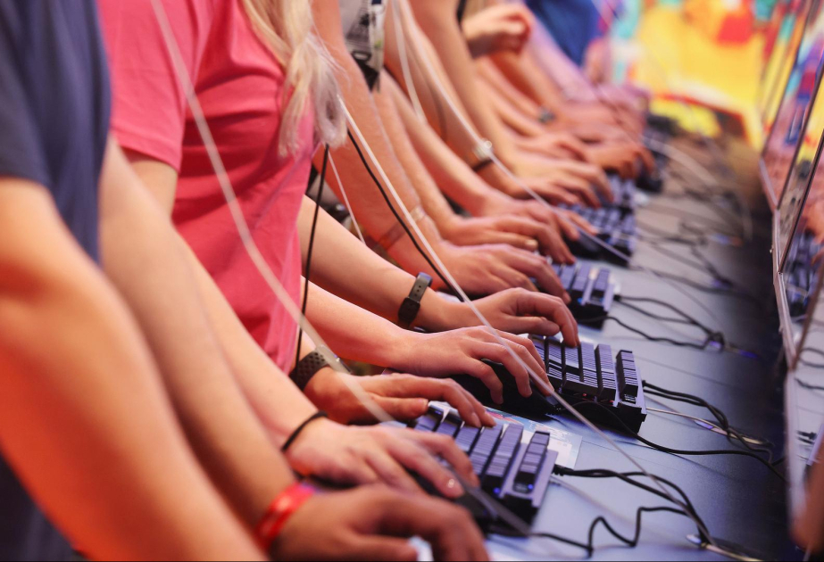 Köln: Weltgrößte Computerspielmesse "Gamescom" eröffnet