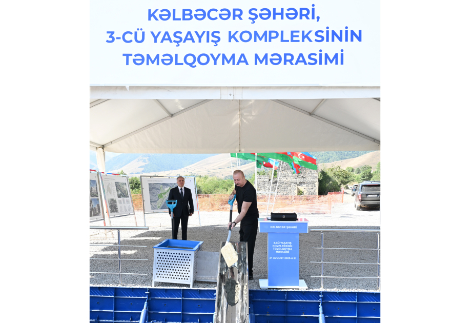 Prezident İlham Əliyev Kəlbəcər şəhərində 3-cü yaşayış kompleksinin təməlini qoyub YENİLƏNİB  VİDEO