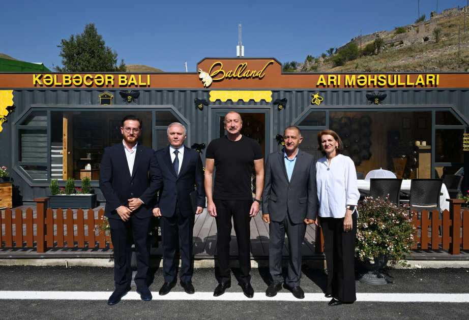 El Presidente Ilham Aliyev asistió a la inauguración de la “Balland - Tienda de miel, abejas y productos apícolas de Kalbajar” ACTUALIZADO
