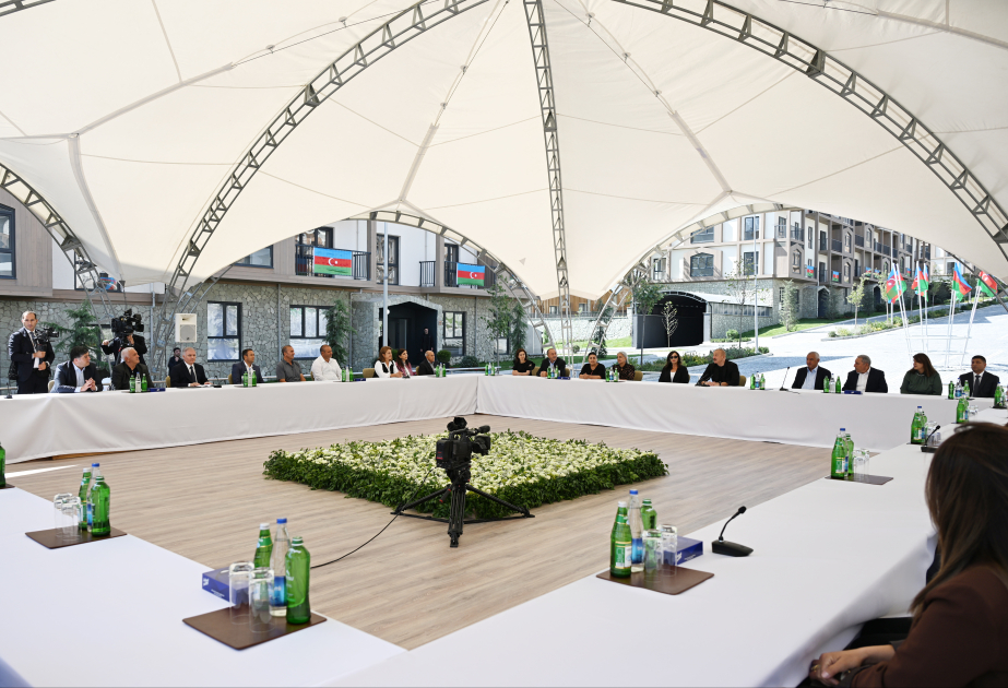 Azerbaijani President reveals purpose behind free arms supplies to Armenia in meeting with Kalbajar residents