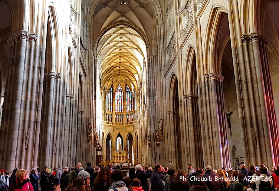 Cathédrale Saint-Guy dans château de Prague : un excellent exemple d'architecture gothique PHOTOS  VIDEO