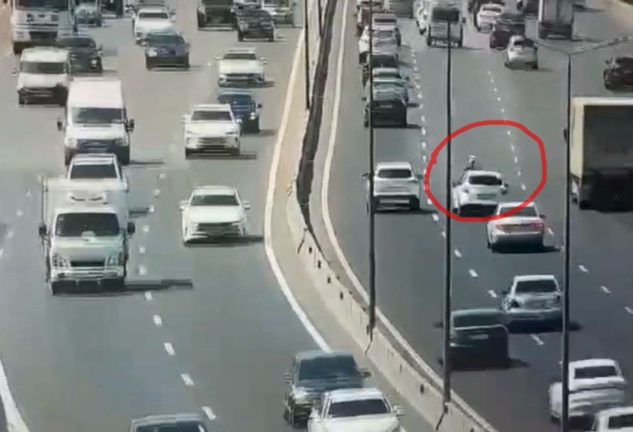 BDYPİ piyadaları yolu yalnız müəyyən olunmuş yerlərdən keçməyə çağırıb VİDEO