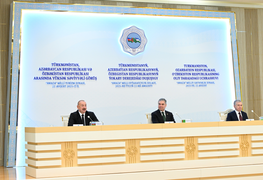 Президент: Ханкендинская швейная фабрика – очень большой дар братского узбекского народа возрождающемуся Карабахскому региону