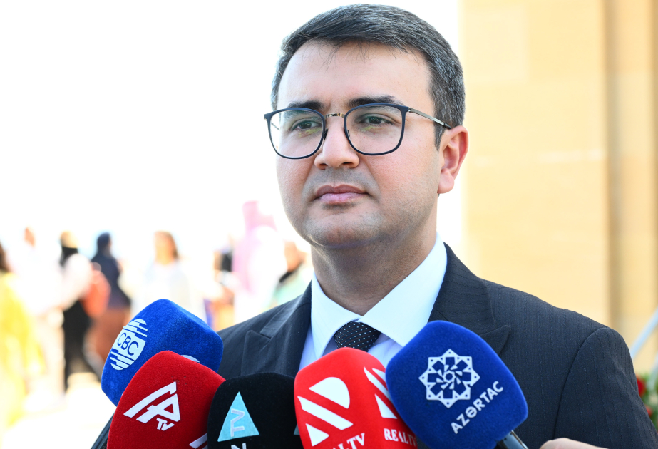 Rəvan Həsənov: Azərbaycanın sülh addımları xarici ölkələrin gənclərini daha çox maraqlandırır VİDEO