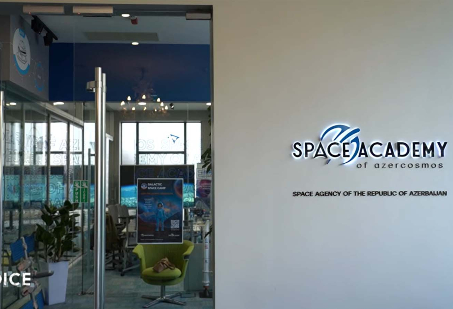 El canal de televisión italiano RAI emite un informe sobre el ecosistema espacial y de innovación de Azerbaiyán