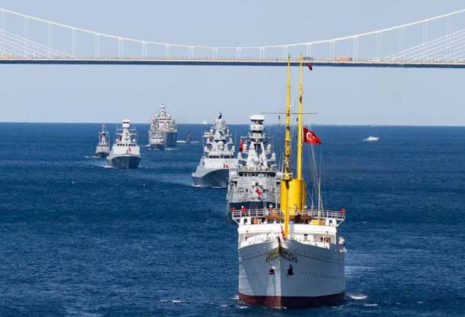 Turkish navy shows might in Istanbul 'Teknofest Blue Homeland' parade