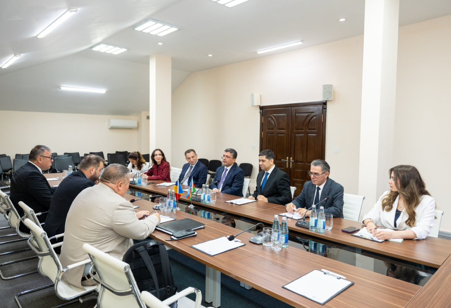 Azerbaijan, Romania seek closer cooperation in media