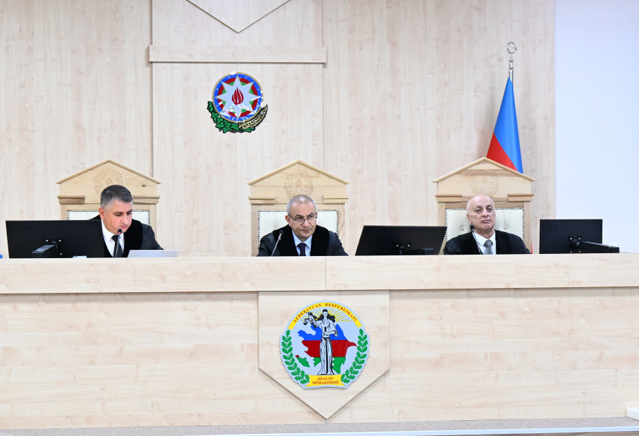 مواصلة جلسة النظر العلنية لمحاكمة المتهمين بالعديد من الجرائم الحربية والعدوانية والإرهابية ضد أذربيجان دولة وشعبا جراء احتلال أرمينيا  شاهدة عيان: أطلقوا قذيفة "غراد" على فناء منزل جيراننا وتمزق جسد الفتاة إلى أشلاء