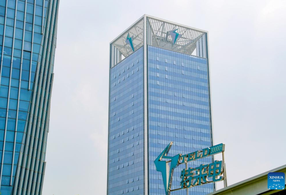 China: Solar curtains, retired EV batteries power world’s first zero-carbon tower