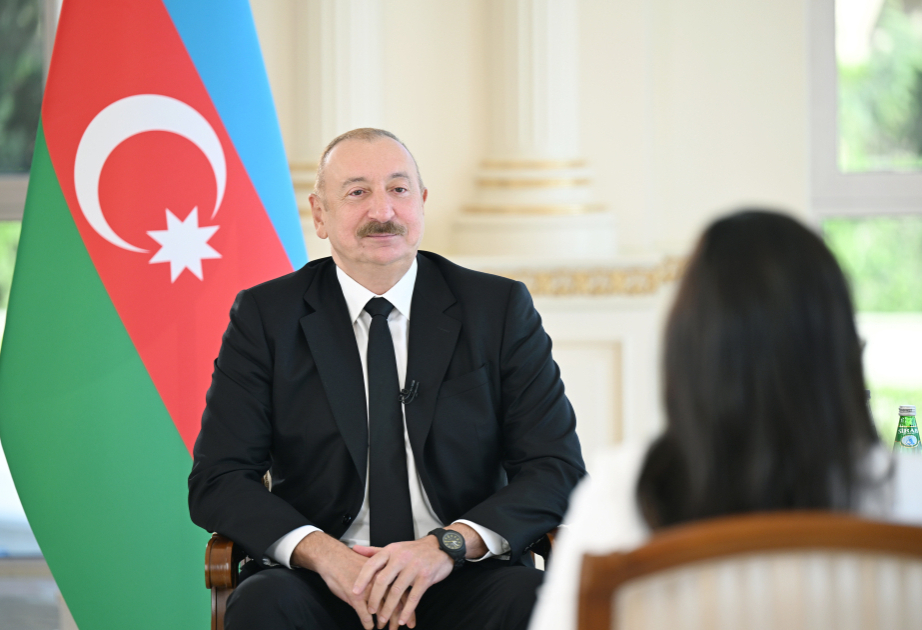 الرئيس إلهام علييف: أسسنا مع رئيس ايران علاقات عمل جيدة