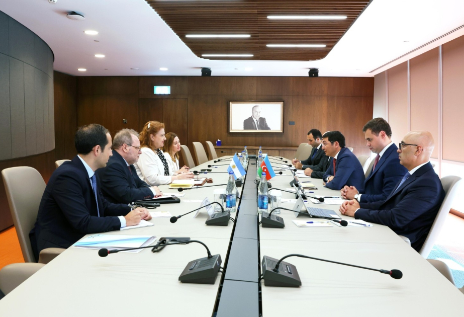 Azerbaijan, Argentina mull development of economic cooperation