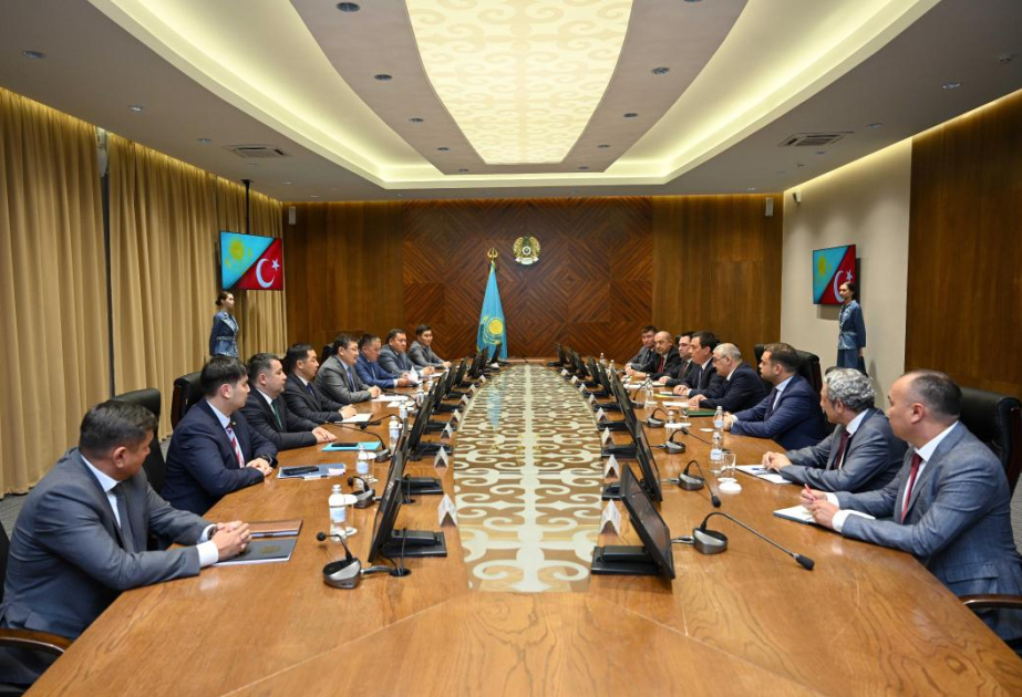 Türkiyə şirkəti Qazaxıstanda dəmir yolu ötürücüləri inşa edəcək
